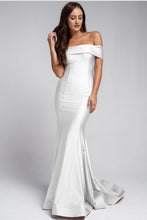 Load image into Gallery viewer, white bridesmaid dress. for curvy women. stretch. horsehair hemline. off the shoulders.

